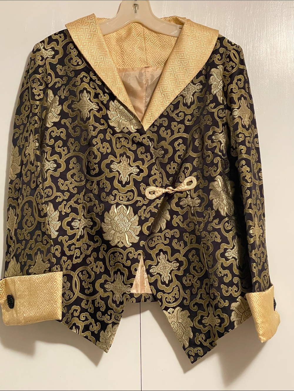 Black & Gold Brocade Women's Blazer with Contrast Trim size m